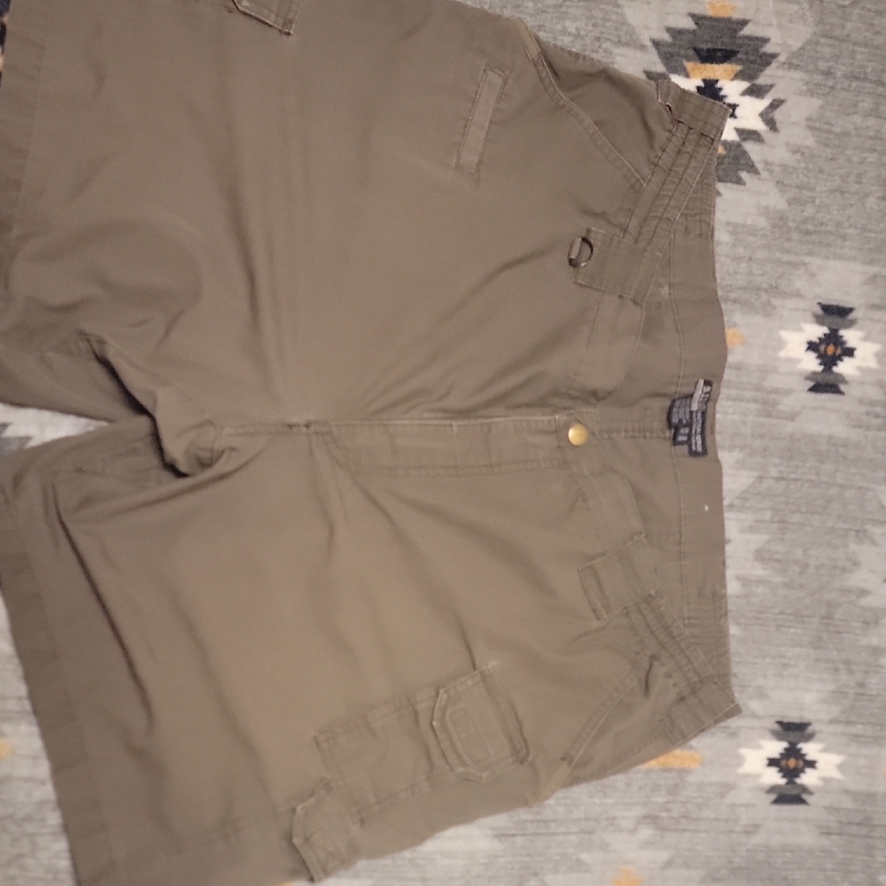 5.11 Tactical Green Cargo Shorts Durable Mid-Length